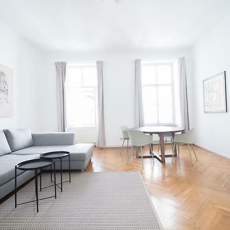 Heymi Apartments Stadtpark Vienna Exterior photo