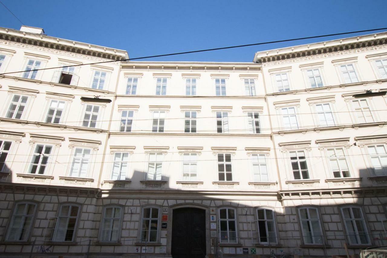 Heymi Apartments Stadtpark Vienna Exterior photo